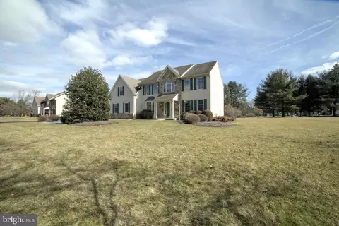 1208 Shetland Ct, Yardley, PA 19067