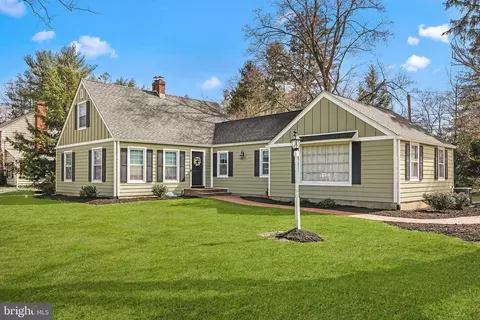 59 Black Rock Rd, Yardley, PA 19067
