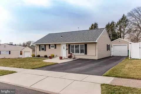 339 Devon Rd, Fairless Hills, PA 19030