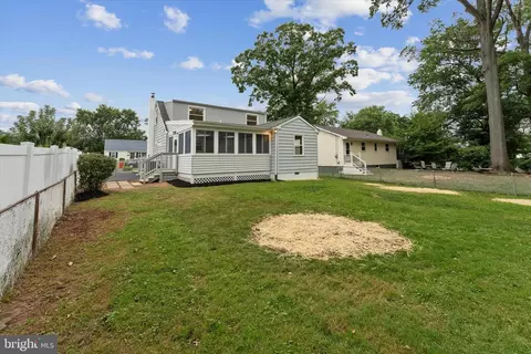 Exterior - 449 Maple St, Warminster, PA 18974 photo 7 of 11