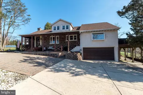 114 Fairhill Rd, Hatfield, PA 19440