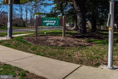 4633 Acton Ct, Bensalem, PA 19020