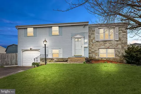3211 Fairway Rd, Bensalem, PA 19020