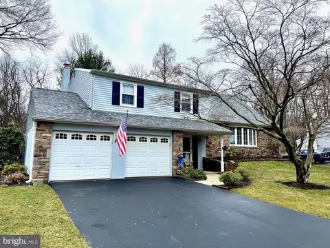 143 Rice Dr, Morrisville, PA 19067