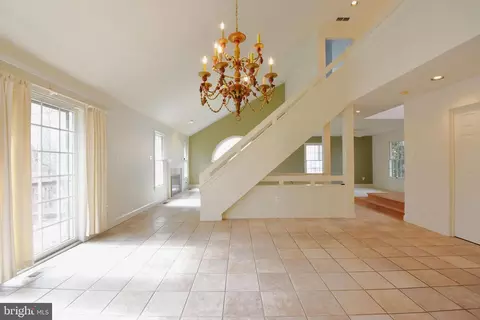 40 Heritage Ln, Doylestown, PA 18901