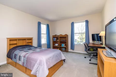 79 Hellberg Ave, Chalfont, PA 18914 photo 31