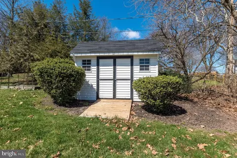 79 Hellberg Ave, Chalfont, PA 18914 photo 8