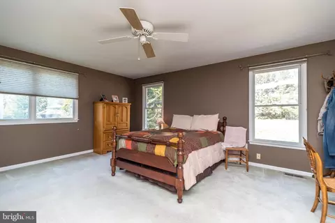79 Hellberg Ave, Chalfont, PA 18914 photo 27