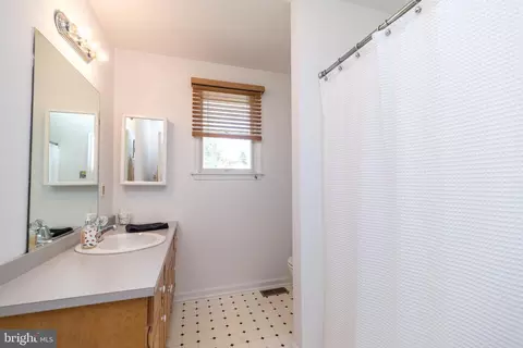 79 Hellberg Ave, Chalfont, PA 18914 photo 35