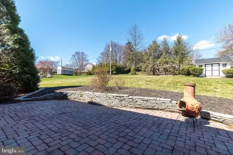 79 Hellberg Ave, Chalfont, PA 18914 photo 3