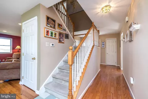 79 Hellberg Ave, Chalfont, PA 18914 photo 9
