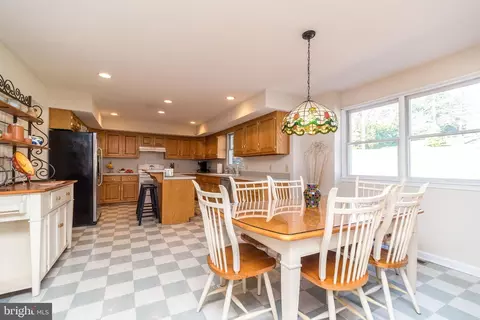 79 Hellberg Ave, Chalfont, PA 18914 photo 19
