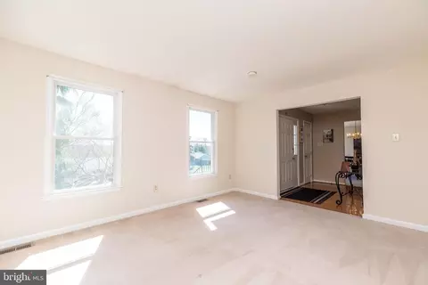 79 Hellberg Ave, Chalfont, PA 18914 photo 12