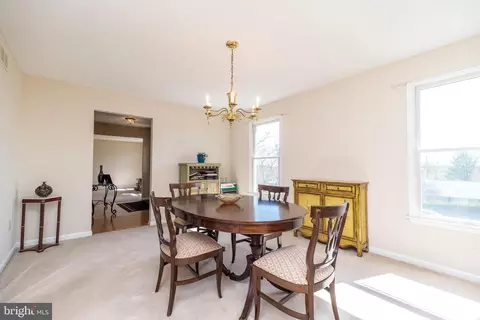 79 Hellberg Ave, Chalfont, PA 18914 photo 14