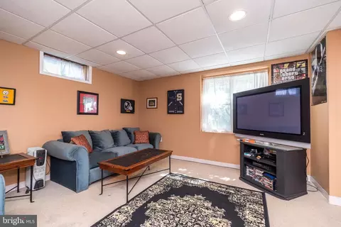 79 Hellberg Ave, Chalfont, PA 18914 photo 39