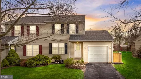 2109 Clover Mill Rd, Quakertown, PA 18951