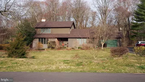 30 Springs Dr, Doylestown, PA 18901