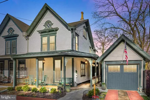 104 New St, New Hope, PA 18938
