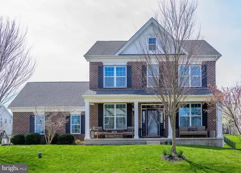 187 Pennland Farm Dr, Perkasie, PA 18944