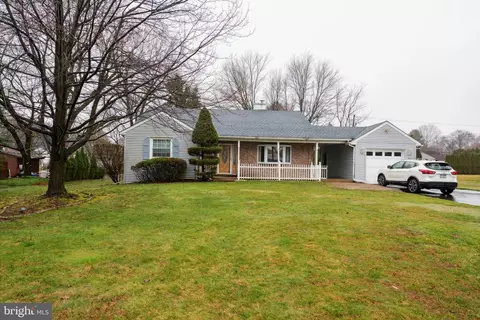 145 S Eastview Ave, Feasterville Trevose, PA 19053