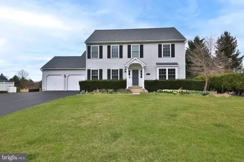 5235 Geddes Way, Pipersville, PA 18947