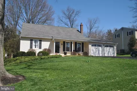 407 Brookside Dr, Perkasie, PA 18944