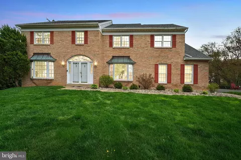 202 Nicklaus Dr, Doylestown, PA 18901
