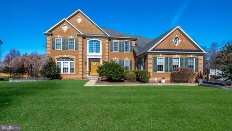 2111 Ashton Dr, Jamison, PA 18929