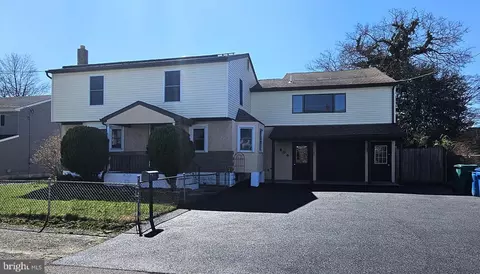 806 Third Ave, Croydon, PA 19021 photo 1