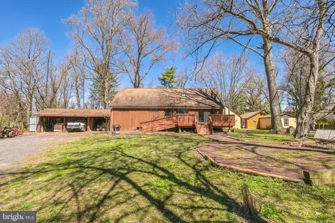 1250 Green St, Washington Crossing, PA 18977
