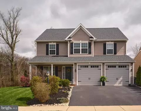 107 Mchenry Ct, Perkasie, PA 18944