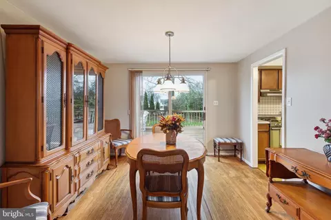 Dining - 1419 Devon Rd, Warminster, PA 18974 photo 1 of 3