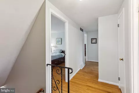 Entry Way - 1419 Devon Rd, Warminster, PA 18974 photo 3 of 3