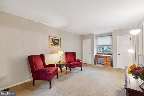 Living - 1419 Devon Rd, Warminster, PA 18974 photo 6 of 6