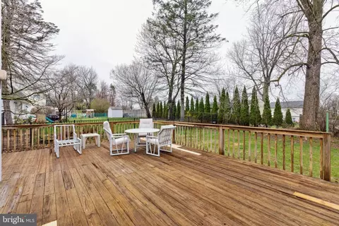 Exterior - 1419 Devon Rd, Warminster, PA 18974 photo 6 of 11