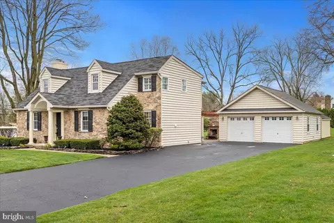 204 Pennsylvania Ave, Chalfont, PA 18914