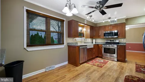 Kitchen - 888 Phillips Rd, Warminster, PA 18974 photo 3 of 4