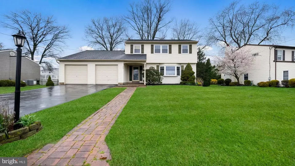 888 Phillips Rd, Warminster, PA 18974 33 Photos Movoto