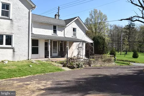 860 California Rd, Quakertown, PA 18951