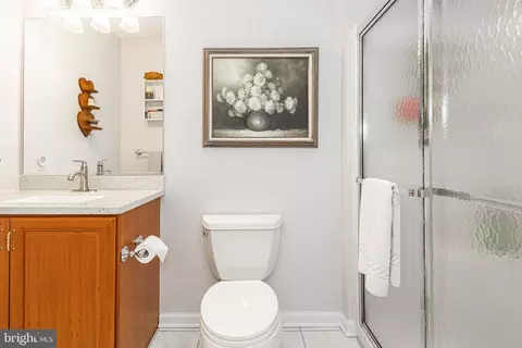Bath - 2285 Valley Rd, Jamison, PA 18929 photo 4 of 4