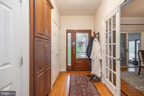 Entry Way - 2285 Valley Rd, Jamison, PA 18929 photo 2 of 4