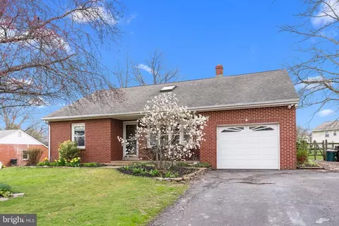 141 Elephant Rd, Dublin, PA 18917