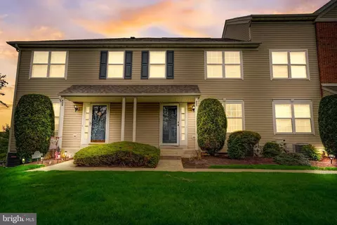 835 Purple Martin Ct #217, Warrington, PA 18976
