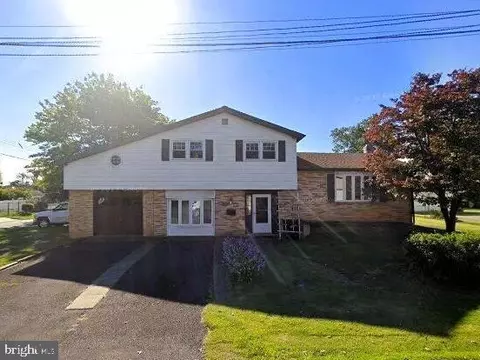 2861 Doris Ave, Bensalem, PA 19020