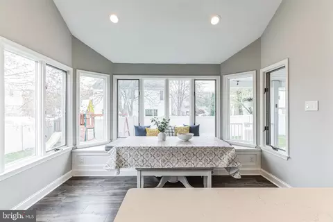 Dining - 1663 N Ash Cir, Jamison, PA 18929 photo 4 of 4