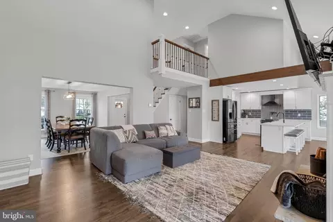Living - 1663 N Ash Cir, Jamison, PA 18929 photo 1 of 4