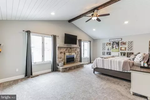 Bedroom - 1663 N Ash Cir, Jamison, PA 18929 photo 1 of 7