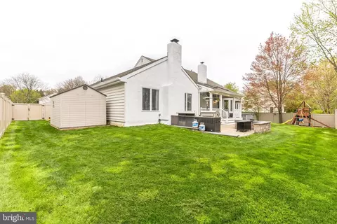Exterior - 1663 N Ash Cir, Jamison, PA 18929 photo 8 of 11