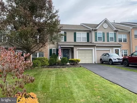 2673 Fallow Hill Ln, Jamison, PA 18929