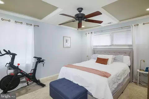 Bedroom - 5 Candytuft Rd, Levittown, PA 19057 photo 3 of 7